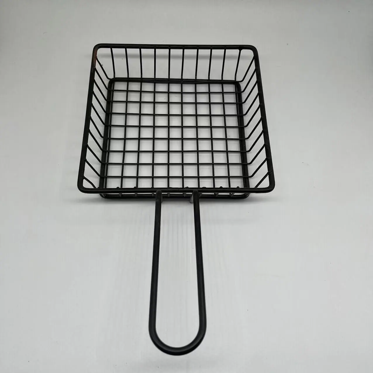 网格漏油器