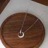Cadena para Clavícula Elegante con Baño de Oro Real y Circonitas Microincrustadas Diseño de Nicho para Mujer Collar de Luna y Concha Collar Estilo Commuter