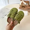 Chinelos Vazados de Princesa para Meninas 2025 Verão Novo Meninas Casuais ao Ar Livre Chinelos Baotou Sandálias da Moda para Bebês