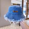 Nuevo Sombrero de Pescador de Mezclilla Moderno y a la Moda, Sombrero de Cubo de Borde Crudo Lavado y Desgastado, Ala Ancha Estilo Coreano Pequeño que Favorece el Rostro