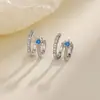Clip para Oreja de Doble Capa Diamante Azul con Fila de Diamantes, Pendientes Colgantes para Cartílago de la Oreja, Clip para Cartílago de la Oreja con Zirconia Azul Marino de Moda Personalizada con Forma de Arroz Sin Perforaciones