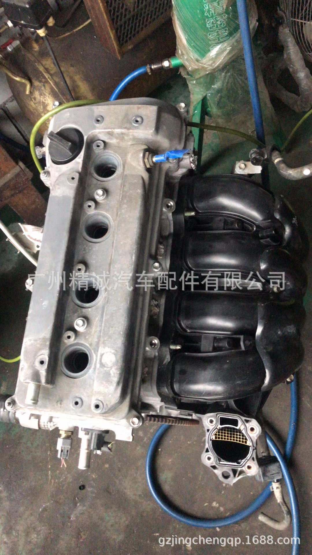 丰田大霸王ACR50 2.4发动机1