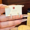 Pendientes de Zirconia Super Brillantes de Moda Exquisitos con Forma de Arco para Mujer, Pendientes Versátiles Simples y de Gama Alta, Accesorios Únicos de Nicho Versátiles para Orejas