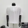 Camiseta Casual Holgada de Manga Corta con Cuello Henley Estilo Coreano Maduro Texturizada de Alta Gama para Hombre Verano