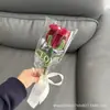 Ramo de Tallo de Chenilla Rosa Terminado Flor Hecha a Mano Niñas de las Flores Día de San Valentín 520 Enviar Novia Regalo de Cumpleaños Venta al por Mayor