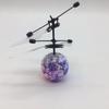 Stall venda quente suspensão luminosa bola de cristal pequena fada indução avião indução avião brinquedo pouco voando fada atacado