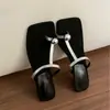 Sandalias Romanas de Tira Alta Estilo Vacaciones Verano Decoración de Perlas Sandalias de Tanga 2026 Mujer Tacón Fino Punta Cuadrada Cubierta para Dedos del Pie