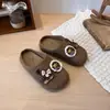 Zapatillas de felpa estilo coreano para niñas, simples, cabeza de pan, Novedad Primavera/Otoño 2026, Slip-on, Zapatos perezosos, Zapatos Birkenstock