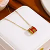 Moderna cadena para clavícula de acero de titanio con gota de aceite letra H para mujer, cadena de clavícula versátil de temperamento de alta gama niche ins, gargantilla accesorio de celebridad de internet