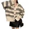 Cardigan de Punto Rayado de Color Contrastante Estilo Coreano Otoño e Invierno Nuevo Holgado Estilo Perezoso Diseño con Sentido de la Moda Suéter de Nicho Top para Mujer