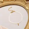Choker de Zhong Chuxi Perla Natural Grano Pequeño Retro Americano Oro de 18K Collar para Mujer Juvenil
