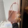Bolsa Carteiro Popular de Comércio Exterior Saco de Balde Feminina 2025 Nova Primavera e Verão Bolsa de Ombro Simples Bolsa Transversal Casual para o Dia a Dia