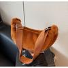 Bolsas de Felpa Transfronterizas para Mujer, Gran Capacidad, Nuevas Bolsas Cruzadas Casuales Otoño e Invierno 2026, Bolsas de Bollo Peludas para Viajar