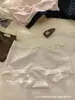 Cueca de cintura média, listrada na cor sal, macia, confortável, respirável, que absorve a umidade e cobre completamente os quadris; calcinhas de triângulo femininas, disponíveis para dropshipping