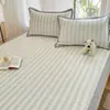 Conjunto de Três Peças de Tapete Refrescante Jacquard de Gatinho Fofo, Qualidade A de Grau Bebê, Lavável à Máquina, Tapete Macio de Verão, Dobrável