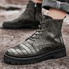 Botas de hombre de otoño e invierno, botas cortas nuevas, suela gruesa negra, estilo retro británico, con estampado de cocodrilo, zapatos para hombre