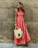 2024 Estação Independente Amazon Roupas Femininas de Verão Novas Europeias e Americanas Colagem Xadrez Vestido Casual Rodado com Suspensório para Mulheres