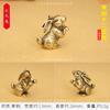Llavero con forma de llave del zodiaco, de cobre puro y latón, con diseño de explosión de bronce y cobre.