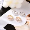 Elegantes aretes de cruz con diamantes completos estilo francés, circonita en forma de gota de agua, moda simple, alta gama, cabeza de serpiente enrollada, lujo ligero, aretes de aro