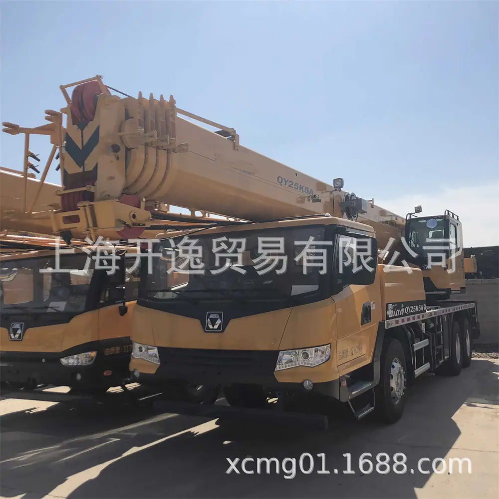 25吨徐工吊车 (2)