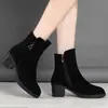Botas Martin de Salto Médio Grosso Novas Outono/Inverno 2026, Forradas com Lã, Quentes, Versáteis, Botas Casuais de Algodão, Botas Curtas Antiderrapantes para Mulheres