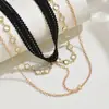 YUE Joyería de cadena para pierna estilo europeo y americano, cadena para pierna de cadena de perlas artificiales blancas sexy, directo del fabricante H0077