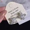 Pendientes de botón de flor de circonita francesa Moda Retro Lujo Ligero Nicho Versátiles Tridimensionales Exquisitos de Alta Gama Adornos para Orejas para Mujer