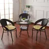 Conjunto de Três Peças de Cadeira de Rattan para Varanda Combinação de Mesa e Cadeiras de Rattan para Lazer Mesa de Rattan Cadeira de Rattan de Bambu Imitado Conjunto de Mesa Redonda Pequena Mesa de Centro Exterior