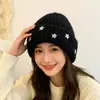 Gorro de Tricô Preto Estrela para Mulheres no Inverno, Versão Coreana, Emagrecimento Facial, Pequeno Turbante, Gorro à Prova de Frio para Circunferência Craniana Grande, Gorro de Lã Quente e Resistente ao Frio