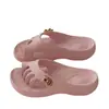 Zapatillas de cinco dedos de dibujos animados para mujer, nuevas de verano para interior, antideslizantes, transpirables, para exteriores, tipo slip-on, zapatillas de garra