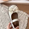 Zapatos para Niña 2026 Nuevos Primavera y Otoño Suela Suave Estilo Universitario Zapatos de Princesa Mary Janes Planos para Niños