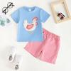 Nuevo Traje de Bebé Niño 2025 Camiseta de Algodón Transpirable de Manga Corta con Bordado de Gallo y Pantalones a Cuadros