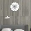 Reloj de pared simple y moderno de acrílico sólido geométrico, movimiento de cuarzo, duradero, popular en Internet