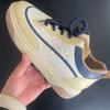 2025 Primavera Novo Solado Macio Celebridade da Internet Mesmo Estilo Sapatos Masculinos Casual Esportivo Moda Combina com Tudo Luxo Leve Cano Baixo Tênis de Skate para Homens