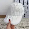 Gorra de béisbol de felpa con rayas verticales de invierno para mujer, gorra de pico de imitación de conejo engrosada, estilo coreano, cálida, hace que la cara se vea más grande, sombrero para circunferencia de cabeza grande