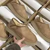 Zapatos Birkenstock de mujer con suela gruesa, botas de nieve cálidas con forro de felpa, nuevos mocasines retro de invierno 2026 sin cordones, zapatos de algodón