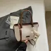 Bolsa de poá nicho estilo coreano para mulheres, nova moda verão 2026, bolsa transversal bucket moderna, bolsa de mão pequena requintada