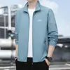 Mercadorias de Fujian roupa masculina de seda gelada proteção solar verão casual outdoor masculina gola alta leve secagem rápida respirável jaqueta masculina