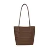 Bolsa Grande Capacidade Feminina Outono/Inverno Versátil 2026 Nova Casual Ombro Único Sobrancelha Tecida Bolsa Mãe-Filho Bolsa Tote para o Dia a Dia