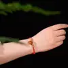 Pulsera de hilo rojo de madera de durazno y hueso de durazno para niños y bebés, pulsera de canasta de durazno hecha a mano para adultos, hombres y mujeres, para buena suerte en su año zodiacal