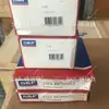 Suministro en stock de rodamiento de bolas de rodillos doble autoalineable 1207EKTN9