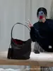 Bolsa de Hombro de Nylon Relajante Roja para Mujer Moda Viajera Ligera Gran Capacidad Tipo Cubo