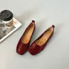 Zapatos planos de piel suave estilo coreano para mujer, nuevos para primavera y otoño 2026, piel suave, cómodos, de tacón bajo y suela plana que no cansan los pies