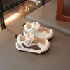 Suela Suave Nueva Llegada Puntera Bloqueo de Color Zapatos Funcionales Antideslizantes con Velcro para Niños Zapatos de Primavera para Niños Niños y Niñas Zapatos para Andador de Bebé