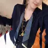 Cardigan de Lã de Alta Qualidade com Decote V e Detalhe de Gravata para Mulheres Primavera e Outono Mangas Longas Malha Simples Temperamento Venda por Atacado