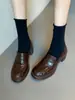 Versão em Pele de Ovelha~Estilo Britânico Salto Grosso Preto Decote Profundo Sapatos Mocassins Versáteis Novos Sapatos de Salto Alto para Pessoas Baixinhas em Estilo College