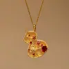 Pendente da Sorte Flor de Corindo Vermelho Estilo Chinês Novo Chinês Vazado Flor de Diamante Colorido Pássaro Magpie Ameixa Cuia Colar para Mulheres