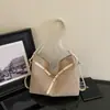 Bolsa Tote Retro de Alto Valor 2026 Nova Moda Grande Capacidade Estilo Relaxado para o Dia a Dia Bolsa de Ombro Transversal Elegante Tendência