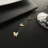 Collar de acero y titanio con perlas de agua dulce naturales para mujer, cadena de clavícula exquisita de alta calidad, joyería anticaída al por mayor