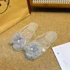 Populares accesorios para zapatos de gelatina japoneses y coreanos, decoraciones de zapatos de cristal transparente, dijes de flores de moda para zapatos DIY y hebillas para zapatos para mujer